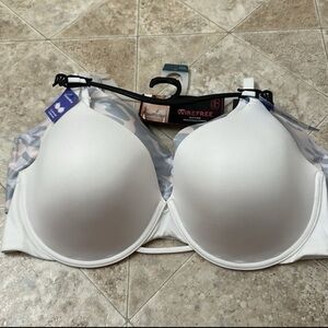 Hanes ComfortFlex Fit Dreamwire T-Shirt Bra, Size XXXL